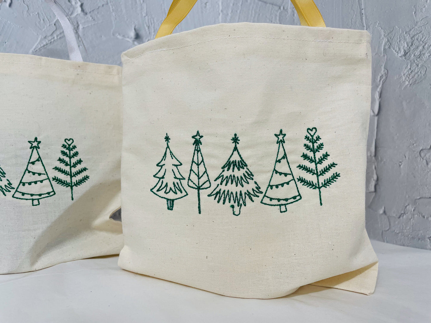 christmas gift bags, cotton party bag, Christmas trees, christmas party gift bags, fabric bags, eco christmas gift, present bag, reusable