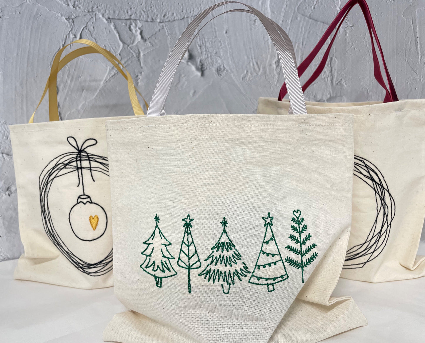 christmas gift bags, cotton party bag, Christmas trees, christmas party gift bags, fabric bags, eco christmas gift, present bag, reusable