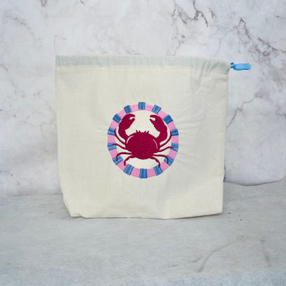 Crabby drawstring bag