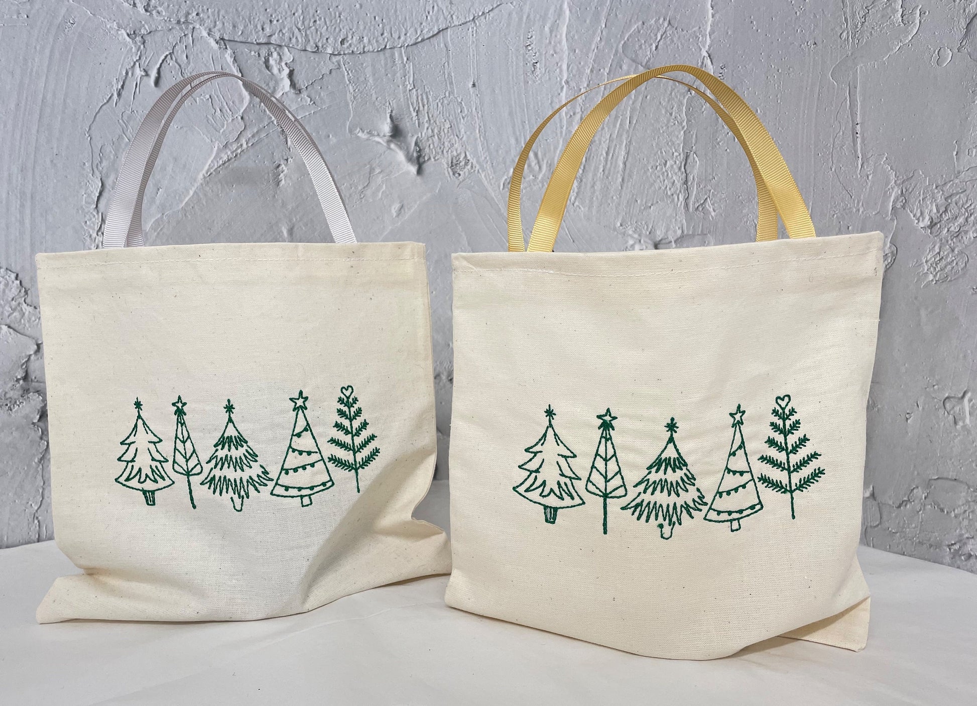 christmas gift bags, cotton party bag, Christmas trees, christmas party gift bags, fabric bags, eco christmas gift, present bag, reusable